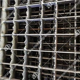 Galvaniseruðu serrated barrist